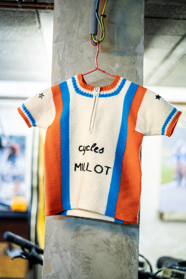 Cycles Millot, atelier, réparation et vente de vélos