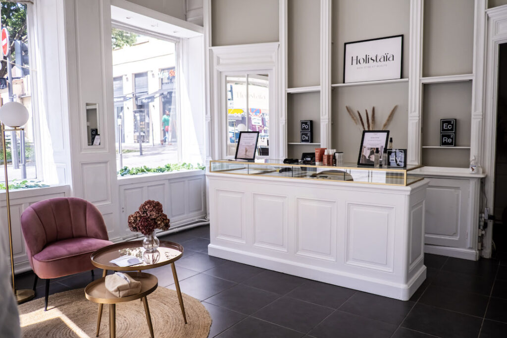 Holistaia, institut de beauté